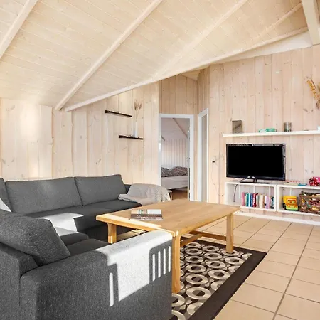 Cozy In With Kitchen Vinderup