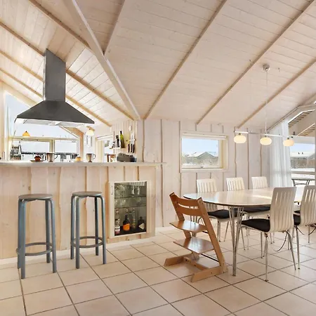 Cozy In With Kitchen * Vinderup
